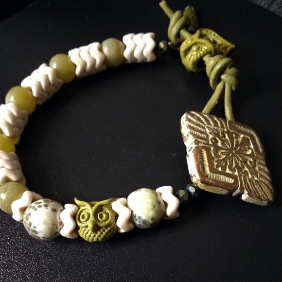 3 Wise Owls! Owl Bracelet! Easy Close Button Closure! Fire Agates + Stone Beads - Picture 10 of 12